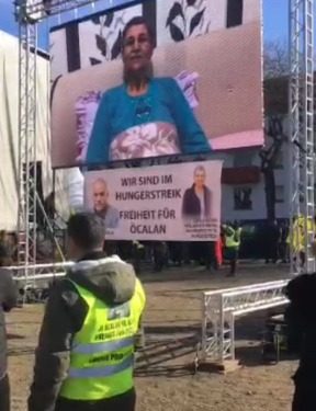 Leyla Guven bi rêya dîmen beşdarî mîtînga Strasbourgê bû