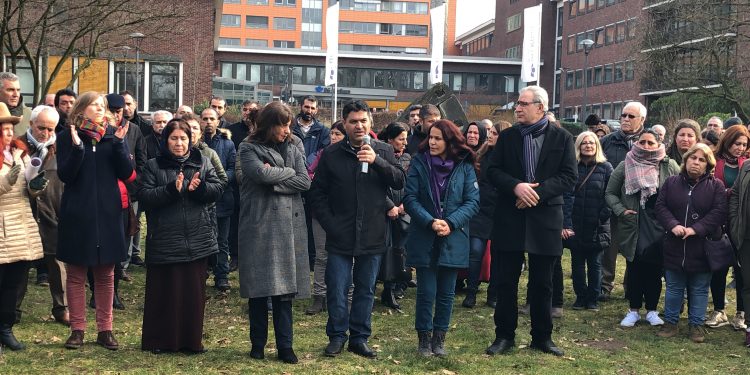 Kurdîstaniyan li Dûîsbûrgê ji bo Ûgûr Şakar di çalakî de ne!