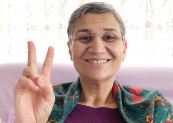 Leyla Guven Bibaskbûna Azadiyeke ye!