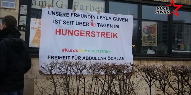 JXK û YXK li Elmanya Zainingehê Stand danîn