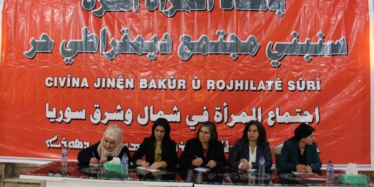 Saziyên Jin ên ku ji şoreşê re pêşengî kirin di demekî ku DAÎŞ diqede hatin gel hev