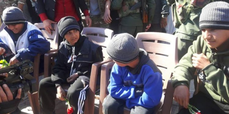 17 zarokên ku li Baxozê hatibûn rizgarkirin, gihiştin Şengalê