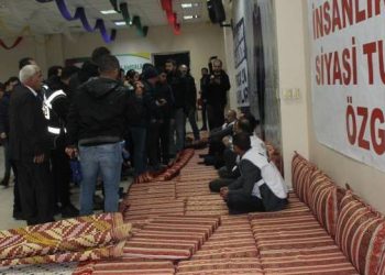 HDP’iyên bi fermana Soylû hatibûn binçavkirin, hatin berdan