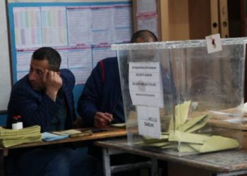 Li 32 bajarên Bakurê Kurdistanê dengavêtin bi dawî bû