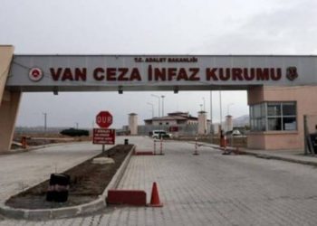 Girtiyê 80’ê roj in di grevê de ye xistin hucreya yek kesî