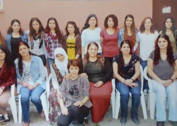 Waliyê dagirker gund Xinzorê xist çemberê: ‘Di cenazeyê Zehra Saglam de çalakiyên provokatif pêk bên’