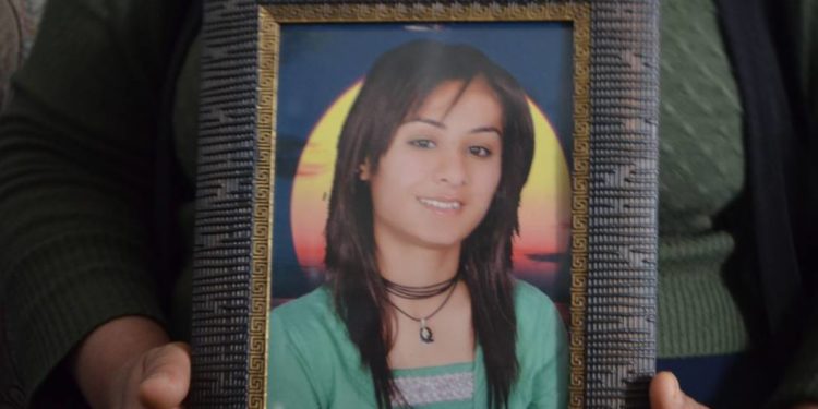 Dayika Ayten Beçet: “Rabin ser piyan bêjin êdî bese”