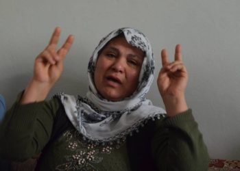 Dayika Ayten Beçet: “Rabin ser piyan bêjin êdî bese”