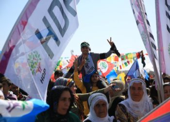 Ciwan û gelê Êlihê Qada Newrozê dagirtin