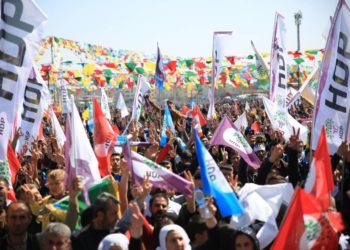 Ciwan û gelê Êlihê Qada Newrozê dagirtin