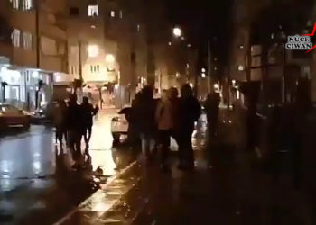 Jinên Ciwan li Amedê ji bo Ayten Beçet û Zehra Saglam meşiyan