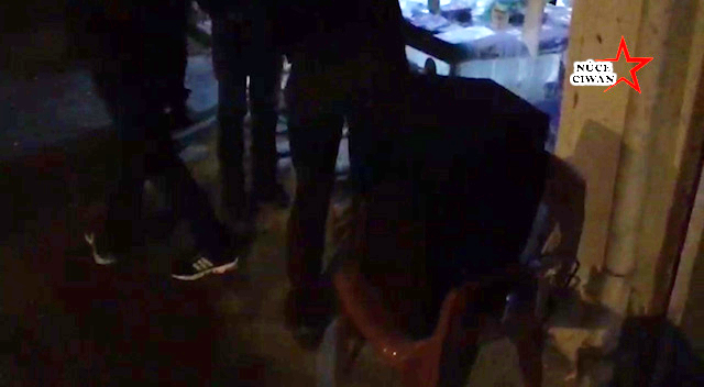 Ciwanan çalakiya deng derxistine li Amedê pêk anîn