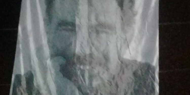 Çalakiyên Ciwanan: ‘Li Amedê bi fîşekên hewayî daketin qadan, li Wanê pankart daliqandin’