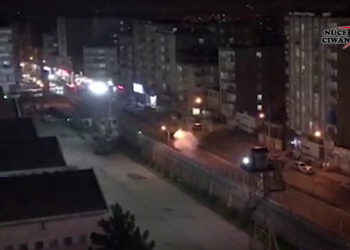 DGKH bombeya karê destan avêtin zindana Amedê û posterên şehîdan daliqandin