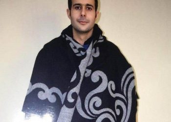 Çalakvanên greva birçîbûnê: “Em bi hev re bêdengiya li dijî tecrîdê bişikînin”