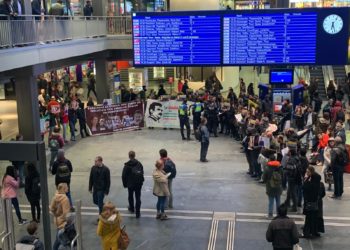 Tevgera Ciwanên Şoreşger li Bernê şehîdên fedaî bibîranîn