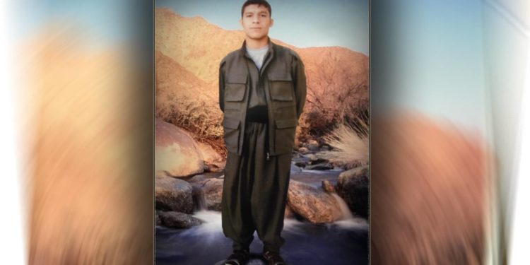 Zulkuf Gezen ji bo şikandina tecrîdê çalakî pêk anî