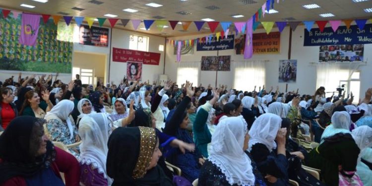 TAYBET – 11’emîn Konferansa Meclîsa Îştar ya Jinên Mexmûr; Çalakvan Fadîle Tok di Konferansê de axivî