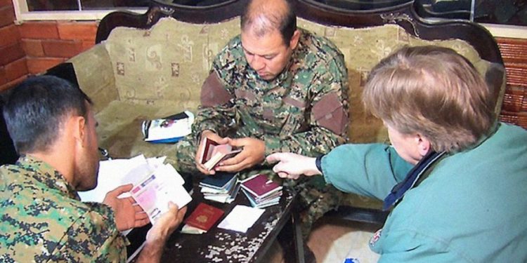 Der Spîegel: “Tirkiye ji bo DAIŞ’ê welatekî transît ê bêhempa ye”