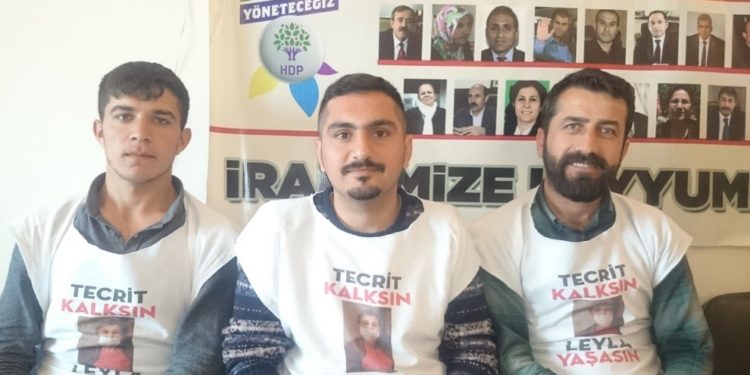 Greva birçîbûnê ya li Wanê didome