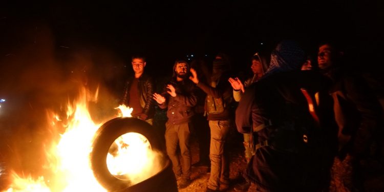 TAYBET – Ciwanên Kobanê di çarçoveya ‘Şerê Gelê Şoreşgerî’ de bajarê xwe diparêzin