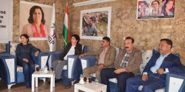 Hevseroka KNK Nîlufer Koç da dîyarkir wê berxweda faşîzmê hilweşîne