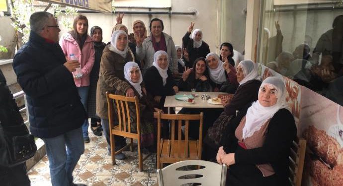 Polîsên dagirkeriya Tirk dîsa nobeta malbatên girtiyan a Gebze asteng kirin