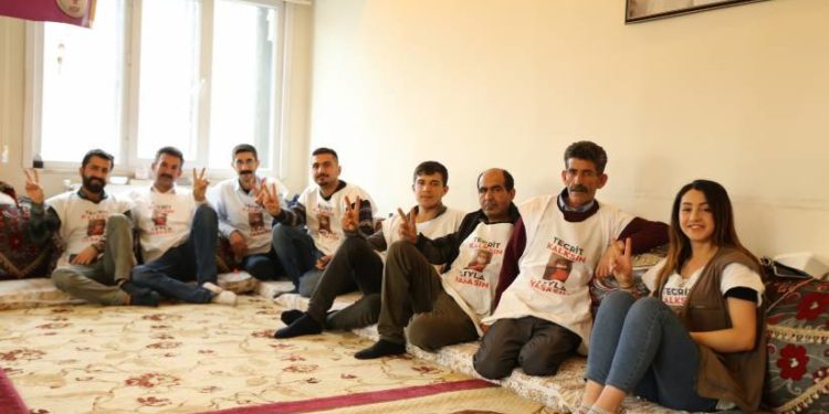 Çalakiya greva birçîbûnê ya Wanê didome