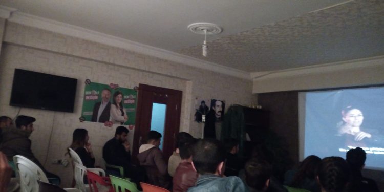 Pêşandana Film li Wanê pêk hat