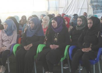 Jinên ciwan ên Reqayê amadekariyên konferansa xwe dikin