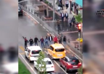 Ciwanên Êlîhê li dijî tecrîdê derketin qadan