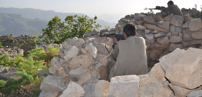 LEZGÎN – Gerilla li Lêlîkanê çalakî pêk anî, li Amedê leşkerên dagirker derketin operasyonê