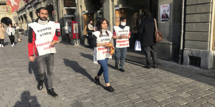 Ciwanên Şoreşger li Bernê li dijî tecrîdê belavok belavkirin