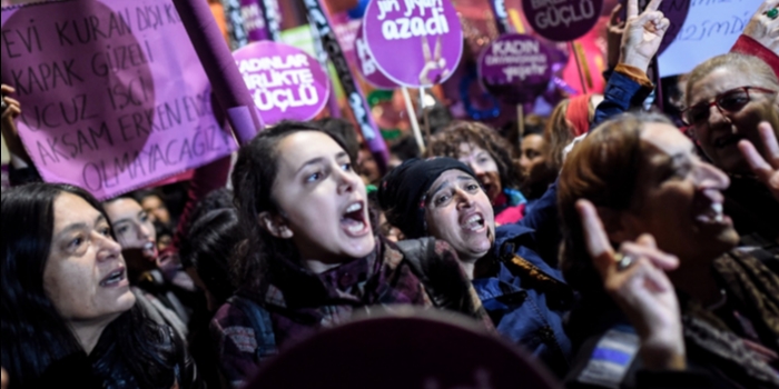 TAYBET – “Jinên ku dîwarên bêdengiyê hildiweşînin dikarin yê koletiyê jî bişkînin”