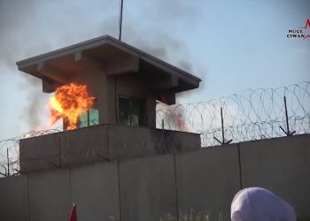 Kêliyên xweparastina Ciwanên Kobanê li dijî leşkerên dagirker ên tirk