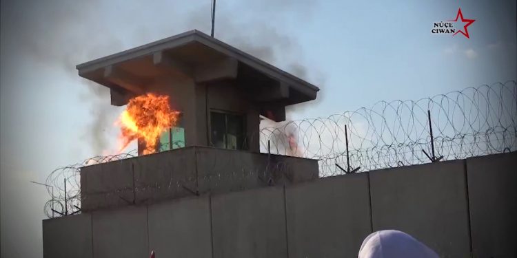 Kêliyên xweparastina Ciwanên Kobanê li dijî leşkerên dagirker ên tirk