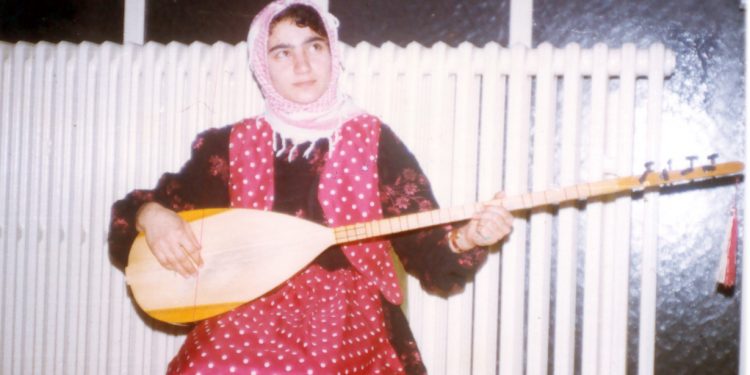 NIRXANDIN – ‘Mizgîn, xêza jin û hunera azad e!’