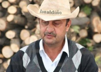 Li Akrê li hemberî nelirêtiyan yekî di weşana zindî de jiyana xwe ji dest da