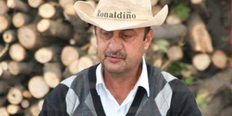 Li Akrê li hemberî nelirêtiyan yekî di weşana zindî de jiyana xwe ji dest da