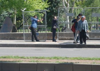 Polîsên dagirker ên Tirk êrîşî dayikan kirin: 7 kes hatin binçav kirin