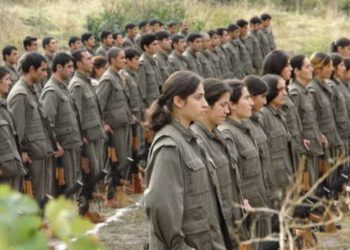 Şagirtên Akademiya Zanistên Civakî ya Abdullah Ocalan name ji berxwedêran re şandin