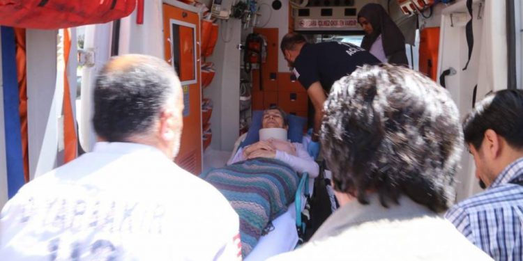 Leyla Guven ji bo tedawiyê rakirin nexweşxaneyê