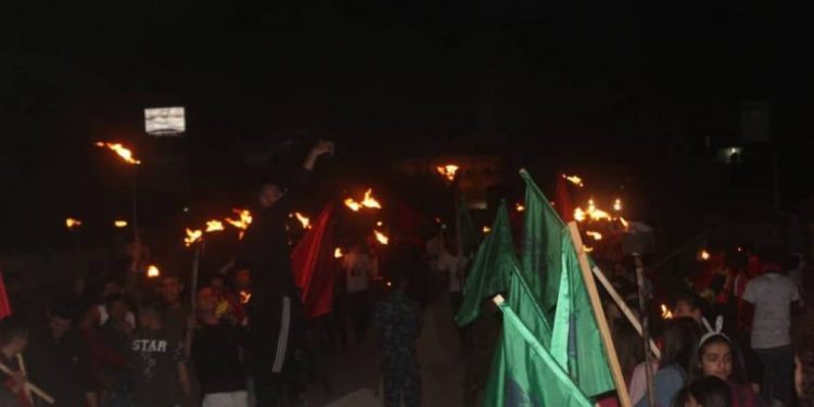Ciwanên Hesekê li dijî tecrîdê çalakiyek li darxistine