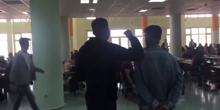 Meclisa Ciwanên HDP’ê li zanîngeha 9’ê Îlonê li dijî tecrîdê banga hestewariyê kir