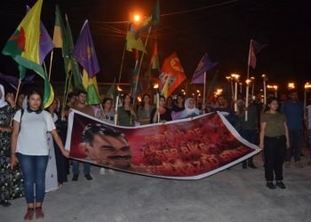 Ciwanên Mexmûrê dagirkeriya Tirk şermezar kirin