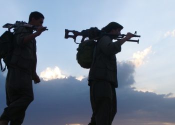 Ji Pênûsa Gêrîlla: Bi Bêhna Bihûştê Re Rêwîtiyeke Bê Dawî Ye Xakurkê!