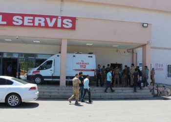 Li Îdirê gelek wesayitên zirxî hatin rûxandin