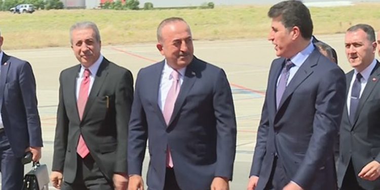 Neyarê Kurdan Mewlûd Çavuşoglu wê beşdarî sondxwarina hevkarê xwe Nêçîrvan Barzanî bibe