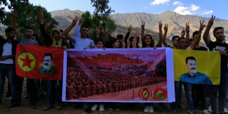 Ciwanên welatparêz li Bradostê çalakiya mertalê zindî li dar dixin