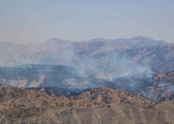 Artêşa Tirk a dagirker ji ber operasyona bêencam herêma Xakurkê dide ber agir